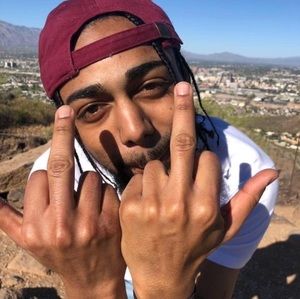 Meet your Posher, Jonathan